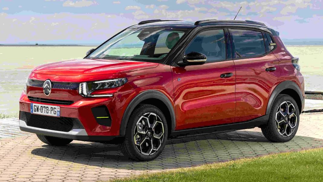 Yenilenen fiyatlarla B sınıfı hatchback en ucuz 10 model 11